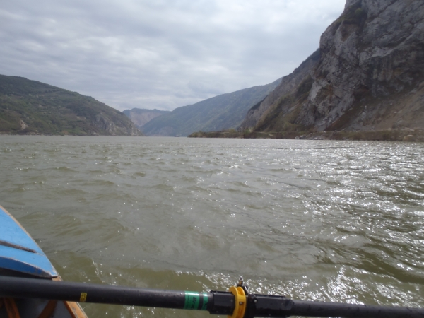 Einfahrt in die Engstrecke Donau 2012
