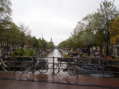 Gracht in Amsterdam im Regen Blog 2017