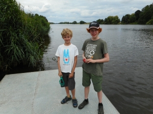 Leon und Mattiis an der Weser 2018