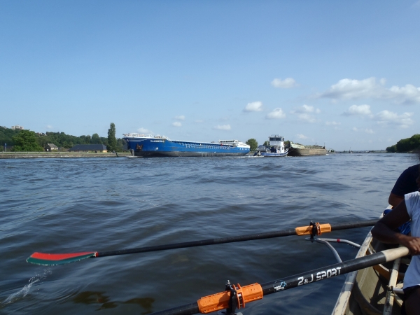 Schiffe Prinz Albert Kanal Maas 2017