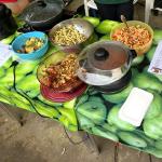 Salat und Kuchen Salat und Kuchen