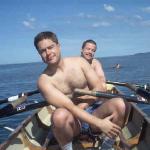 Wolfgang und Chrishe im Ruderboot auf der Ostsee