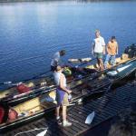 Steg vor der Eishöhle Inari
