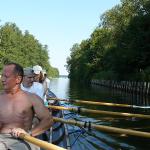 Erholsame_schattige_Kanäle