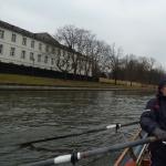 Ruderboote am Schloss Bellevue Ka11