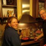 Blondinen beim kochen Donau 2013