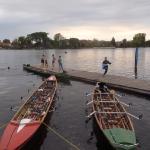 Badende Ruderer am Steg Plaue 2014