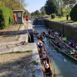sechs ruderboote in der Schleuse Midi 2018