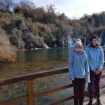 Isabel und Johanna an den Wasserfaellen 2019