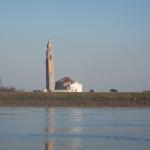 Schiefer Turm am Po 2019