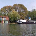 Hausboot in Arnheim Rhein 2019