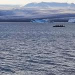 Ruderboot auf der Eislagune Island 2022