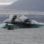 Ruderboot vor dem Eisberg Island 2022