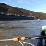 Schiffsverkehr iim Binger Loch Silvester 2022