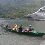 Flam Ruderboot und Kreuzfahrer 2024