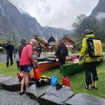 Gudvangen Ruderboote vor dem Wikingerdorf 2024