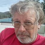 Der Vl chillt auf der Dachterasse