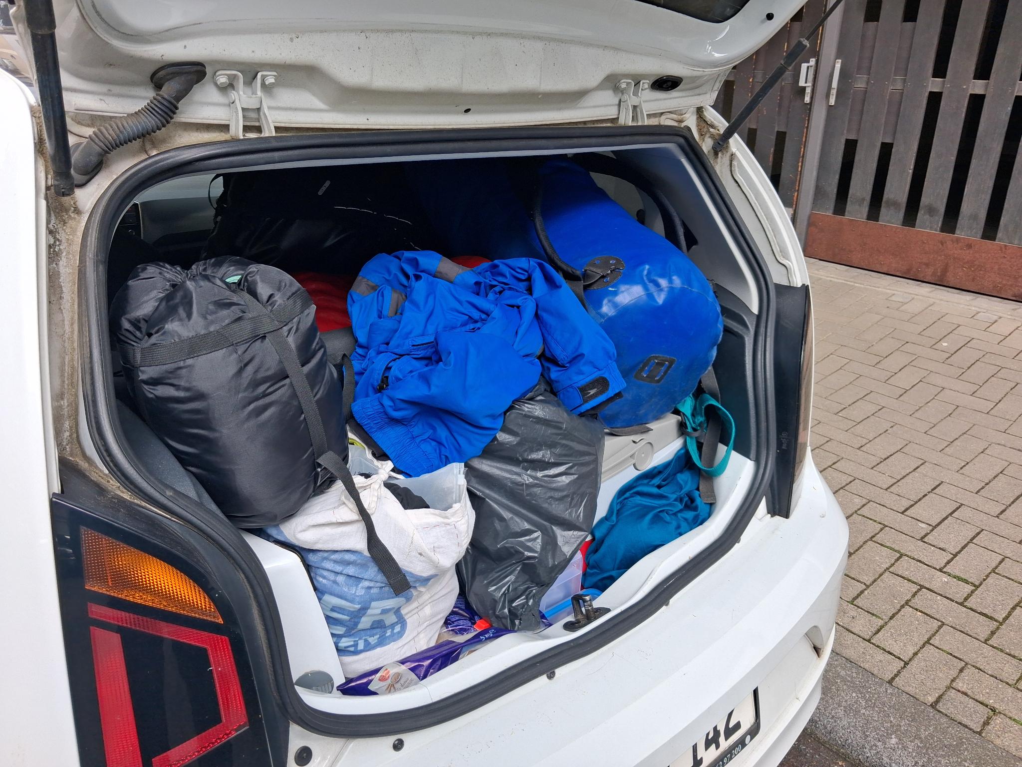 Kleines volles Auto, aber noch Platz!