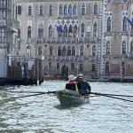 E-Zweier Ruderboot auf dem Canale Grande