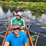 Mannschaft vor Landschaft